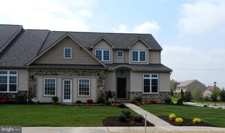 126 Windermere Dr Unit 34, Palmyra, PA 17078