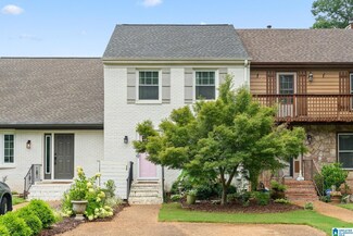 3842 Overton Manor Ln, Vestavia, AL 35243
