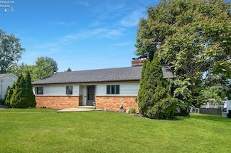 1165 Park Ave, Amherst, OH 44001