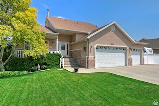 8941 S Sun Leaf Dr, West Jordan, UT 84088