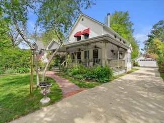446 E Plainfield Ave, Milwaukee, WI 53207
