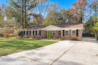 205 Owens Dr, Summerville, SC 29485