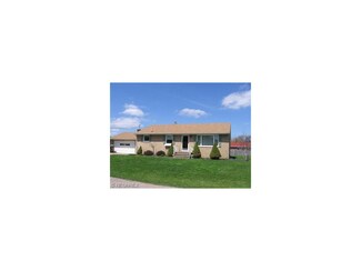 4515 8th St NW, Canton, OH 44708