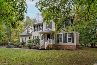 240 Oakmont Dr, Gordonsville, VA 22942