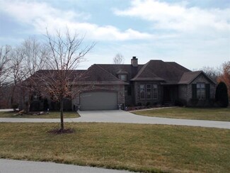 1804 N Hearthstone Ln, Strafford, MO 65757