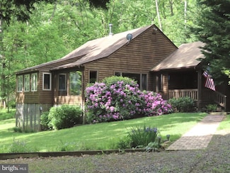 87 Woodland Ln, Huntly, VA 22640