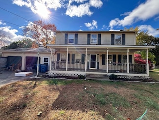 42 Gregory Ln, West Springfield, MA 01089