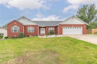 2618 Miller Ln, Poplar Bluff, MO 63901