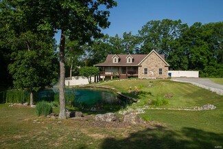 1013 Kodiak Ridge Ct, Warrenton, MO 63383