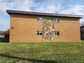 26680 Tungsten Rd Unit 101, Euclid, OH 44132