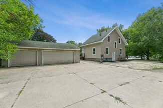 908 3rd Ave NE, Buffalo, MN 55313
