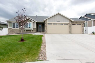 3904 Red Feather Tr, Cheyenne, WY 82007