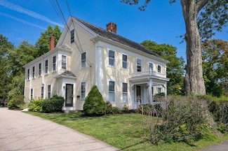 8 East St, Hingham, MA 02043