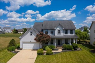 1307 Windward Ln, Kent, OH 44240