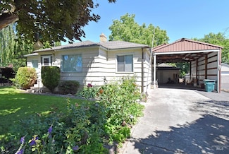 1043 University St, Clarkston, WA 99403
