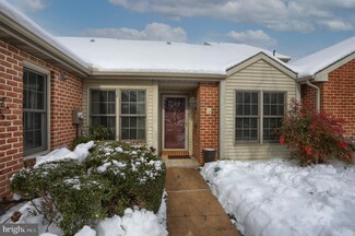 23 Leearden Rd, Hershey, PA 17033