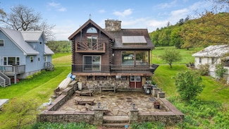 58 S Shore Rd, Hancock, NY 13783