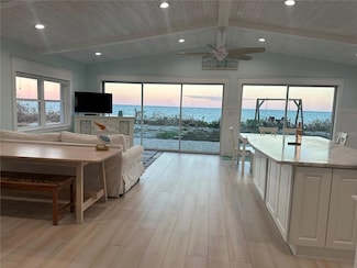 5 Park Ave, Satellite Beach, FL 32937