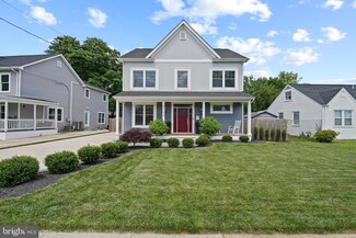 6722 Westlawn Dr, Falls Church, VA 22042