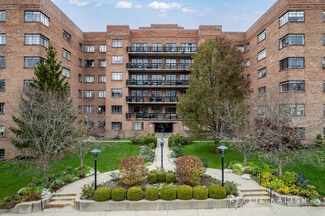 505 Cherry St SE Unit 517, Grand Rapids, MI 49503