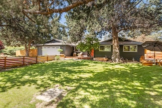 61157 Benham Rd, Bend, OR 97702