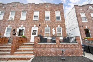 69-59 74th St, Flushing, NY 11379