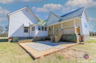 1782 Union Point Rd, Stephens, GA 30667
