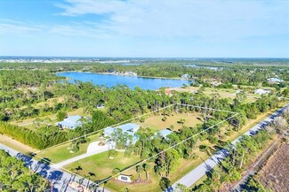 9000 Falcon Ct, Venice, FL 34293