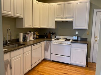 320 W Broadway Unit 1, Boston, MA 02127