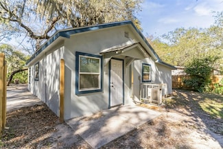 6310 Belle Isles Dr, Groveland, FL 34736