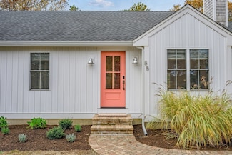 85 Kompass Dr, East Falmouth, MA 02536