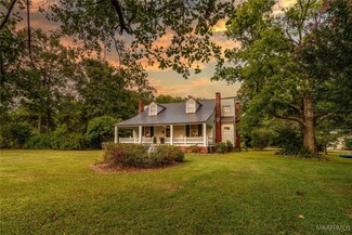 300 S Broad St, Lowndesboro, AL 36752