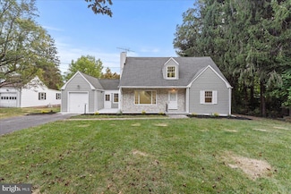 1 Hampton Rd, Ewing, NJ 08638