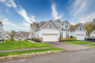 22 Cardinal Rd Unit 22, Methuen, MA 01844