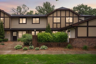 5960 Fernwood St Unit 5960, Saint Paul, MN 55126