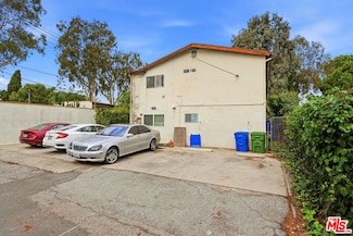 2810 Kansas Ave, Santa Monica, CA 90404