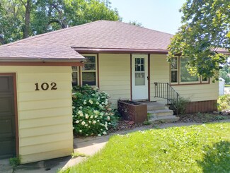 102 N Maple Ave, Dalton, MN 56324