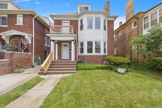2477 Hazelwood St, Detroit, MI 48206