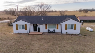 14505 E 1450 Rd, Stockton, MO 65785