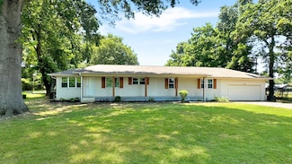105 Oak St, Oakland, TN 38060