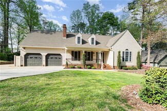 2803 Breckenridge Ct, High Point, NC 27265