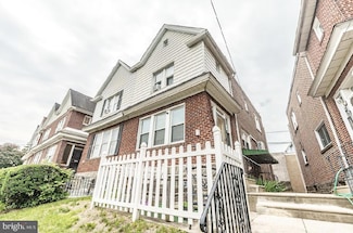 946 Macdade Blvd, Lansdowne, PA 19050