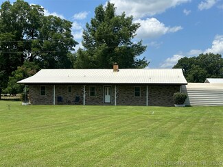 12294 SE Cravens Rd, Red Oak, OK 74563