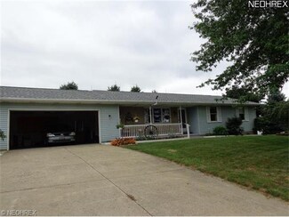 2373 Alabama Ave NW, North Lawrence, OH 44666