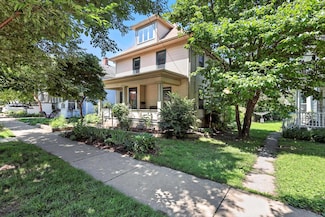 1216 Rutledge St, Madison, WI 53703