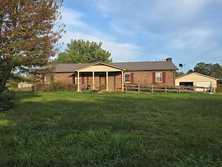1475 Dyer Creek Rd, Cookeville, TN 38501