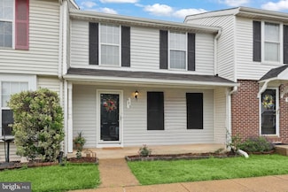 853 Oak Leaf Ct, Warrenton, VA 20186