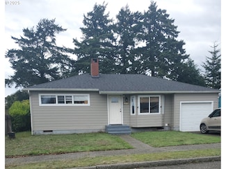 2075 Johnson St, North Bend, OR 97459