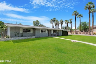 1021 W Las Palmaritas Dr, Phoenix, AZ 85021