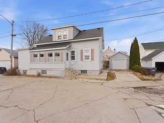 1507B Erie Ave, Sheboygan, WI 53081